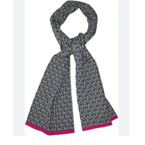 Michael Michael Kors reversible signature logo knit winter scarf 🧣black , white